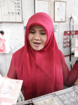 sincero milf indonésia baju ketat