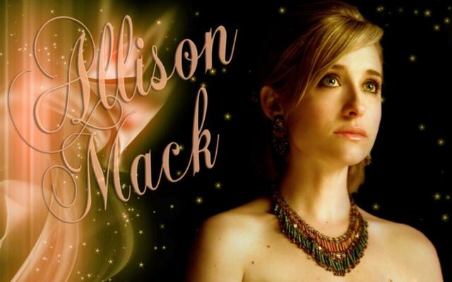 Allison Mack - Senhora do Culto Sexual