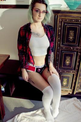 Suicide Girls – Mercury – Puddin