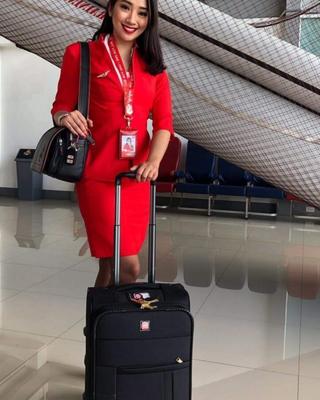 Agent de bord (Air Asia Lady)