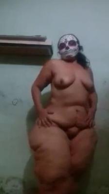 Enmascarada sexy gorda