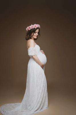 Pregnant french mom photo shoot