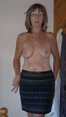 MILF Christine aus Bedford, Großbritannien