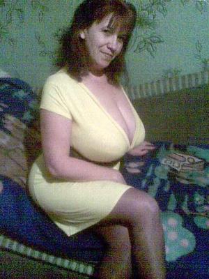 Natasha ukrainienne mature aux gros seins de Kryviy Rog