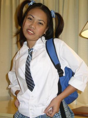 COLEGIALA SEXY DE TAILANDIA