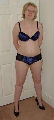 Chubby Pale UK MILF