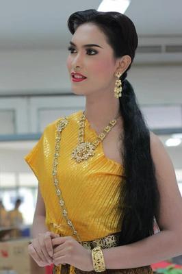 Thai crossdresser beauty Chanyanuch Sakset