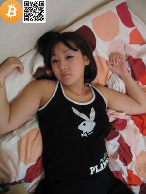 Homemade Asian Korean Girlfriend posing in Pigtails and Bikini