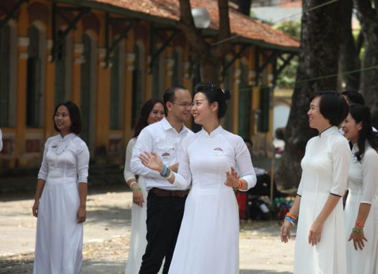 Mujeres vietnamitas sexys en Ao Dai