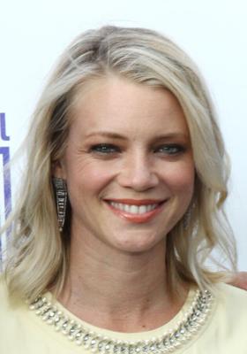 Amy Smart / American Actress #