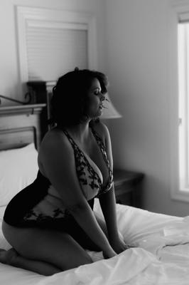 Victoria BBW Boudoir