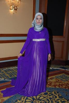 hijabi wife