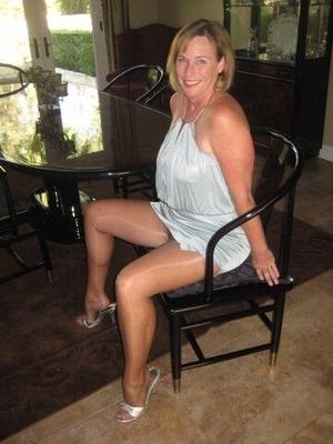 Kim pantyhose Florida MILF