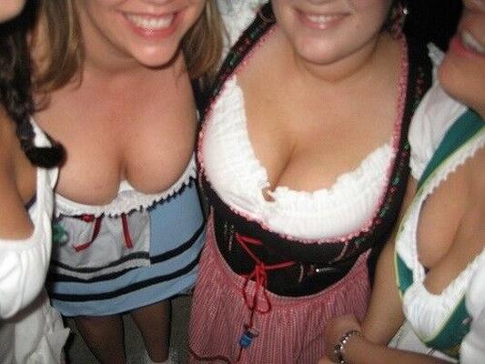 Filles de l'Oktoberfest