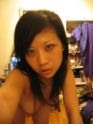 Selfie - Petite amie asiatique