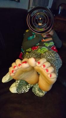 Sister inlaw shows me her feet