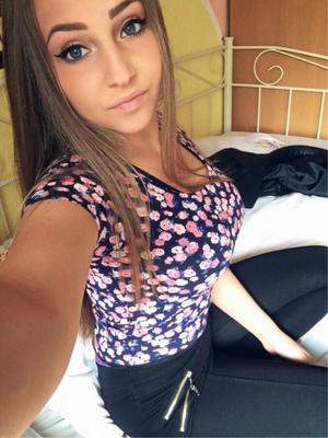 SEXY GERMAN TEEN SAMRA