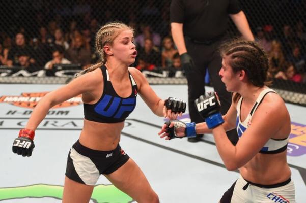 Paige VanZant - lutadora de artes marciais mistas americana