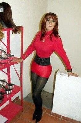 ¡MINIVESTIDO ROJO!