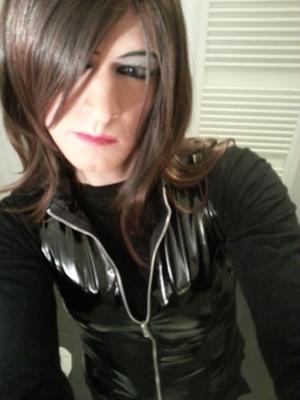 Neues Crossdressing von Lana