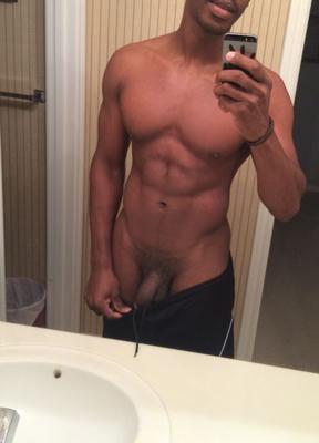 BadBlackBoys_ Selfies V