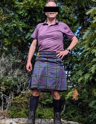 sob o kilt de caminhada