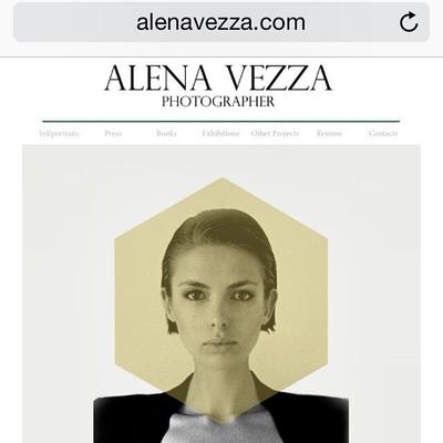 La fotógrafa ucraniana Alena Vezza desnuda