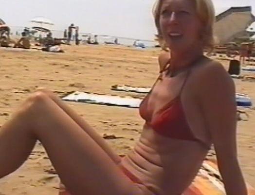 MILF Marleen - na praia