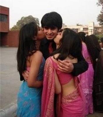 Indian women - Lesbians and snapshots