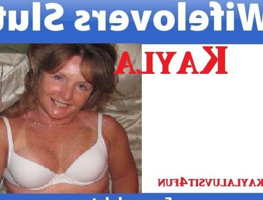 WifeLovers - La belle Kayla Pretty en violet