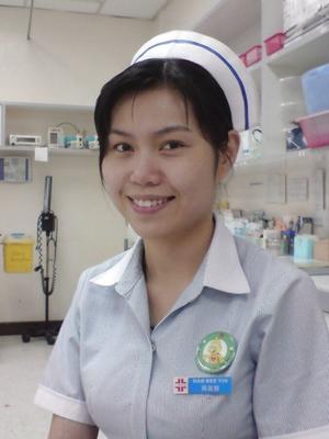 chinese  teen nurse