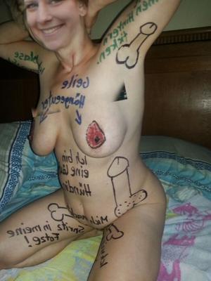 Sad fakes, but normal moms,daughters,aunts get nude # (Webfound