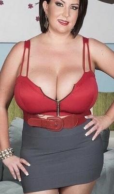 Nice Milf /Mature with Big Boobs