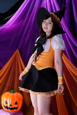 Beautés asiatiques - Yukiko S - Heloween