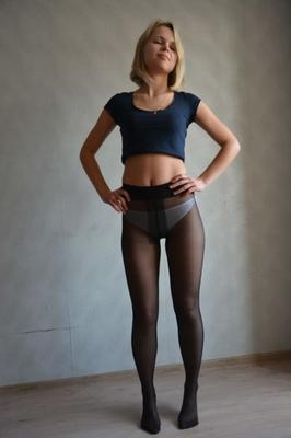 Modèle de collants russe Amatuer