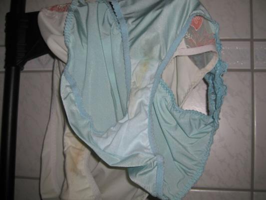 - dirty worn wet stinky panties - from my ex-wife