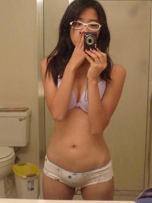 Filipina selfie slut