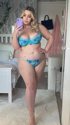 Abi Sexy UK Chunky Slut