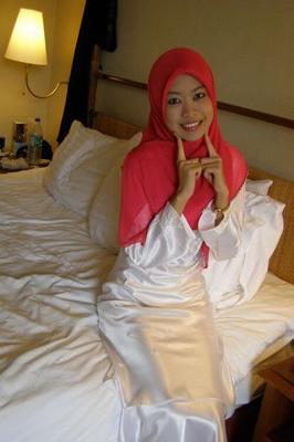 Sweet Red Hijab