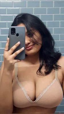 Traviesa india cachonda gf desnuda selfie filtrada