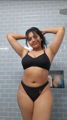 Sexy indische MILF zum Fapping