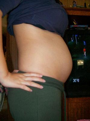 Preggo Latin girl