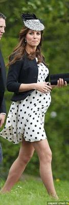 Kate Middleton, future reine d'Angleterre, enceinte pour abus