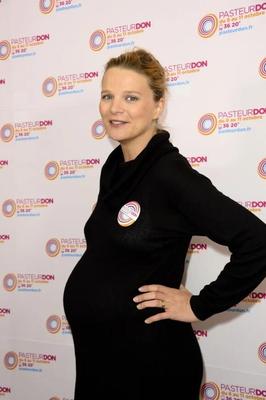 France Pierron pregnant