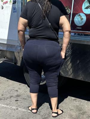 Candid Big BBW Latina Ass