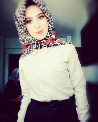 Vintage Turkish Hijab Sexsi Photo